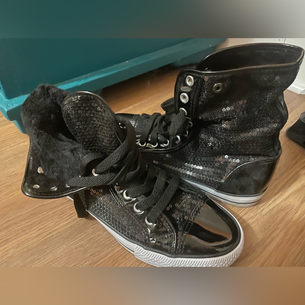 dance high top sequin black hip hop sneakers size 7 teen/women’s